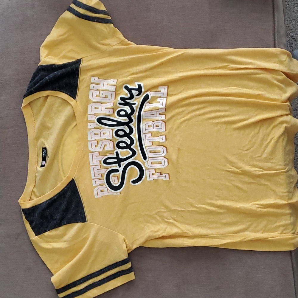 Authentic NFL Women's Pittsburgh Steelers shirt
